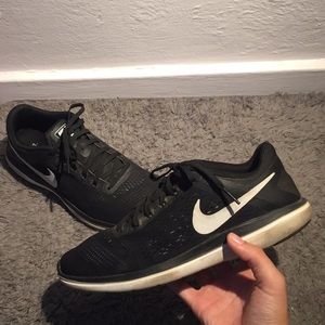 women's black nike flex 2016 run shoes